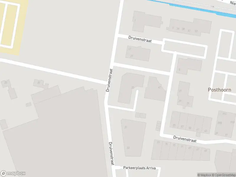 Brandweer met gepaste spoed naar de Druivenstraat in Breda vanwege stankoverlast