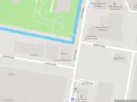 Politie naar de De Kronkels in Bunschoten-Spakenburg vanwege voertuigen te water