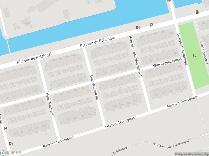 Ambulance met gepaste spoed naar de Wim Lagendaalpad in Rotterdam