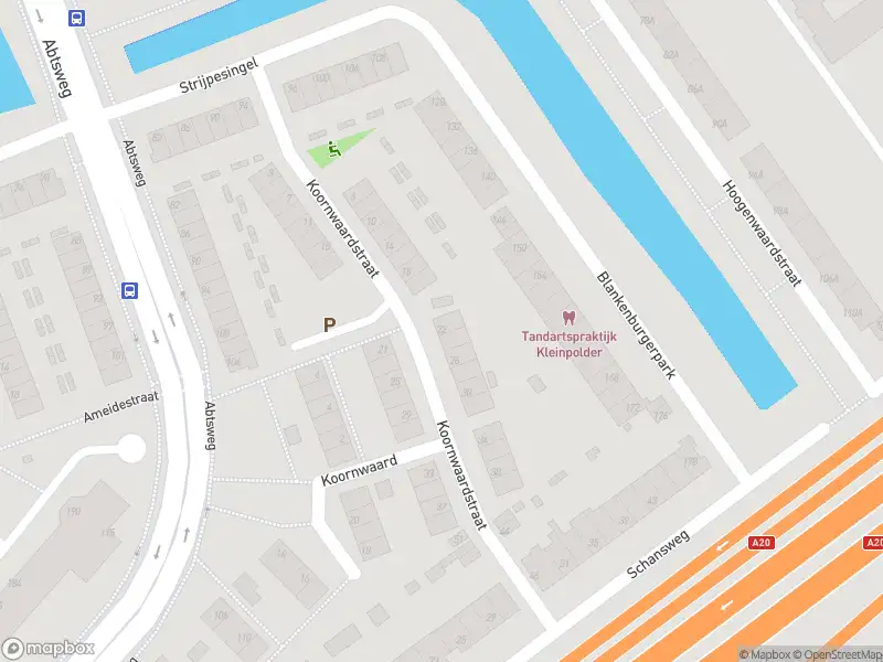Ambulance met grote spoed naar de Koornwaardstraat in Rotterdam