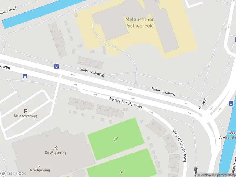 Brandweer met gepaste spoed naar de Statenlaan in Rotterdam vanwege wateroverlast