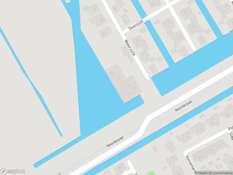 Ambulance met grote spoed naar de H.P. Berlagestraat in Assendelft