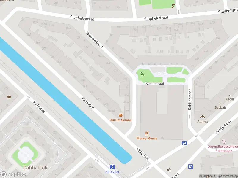Ambulance met grote spoed naar de Wapenstraat in Rotterdam