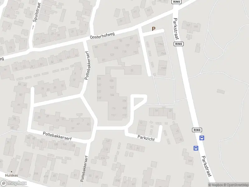 Politie naar de Schoolstraat in Rijssen vanwege aanrijding met letsel