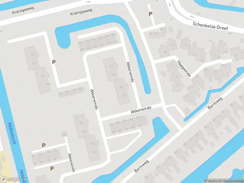 Ambulance met gepaste spoed naar de Akkerwinde in Capelle aan den IJssel