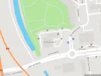 Ambulance met gepaste spoed naar de Van Beethovenplein in Schiedam