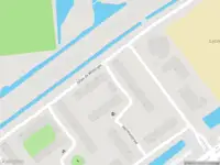 Ambulance met gepaste spoed naar de Heinsiusstraat in Schiedam