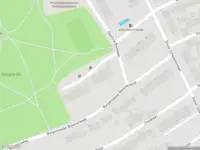 Brandweer met grote spoed naar de Monnikensteeg in Arnhem