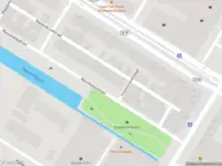 Ambulance met grote spoed naar de Monnikskapstraat in Amsterdam