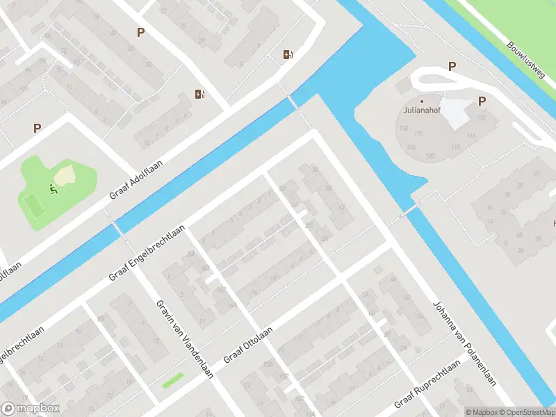 Ambulance met grote spoed naar de Graaf Engelbrechtlaan in Leidschendam