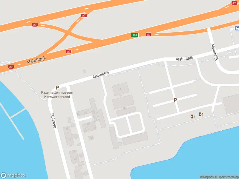 Brandweer met grote spoed naar de Afsluitdijk in Kornwerderzand