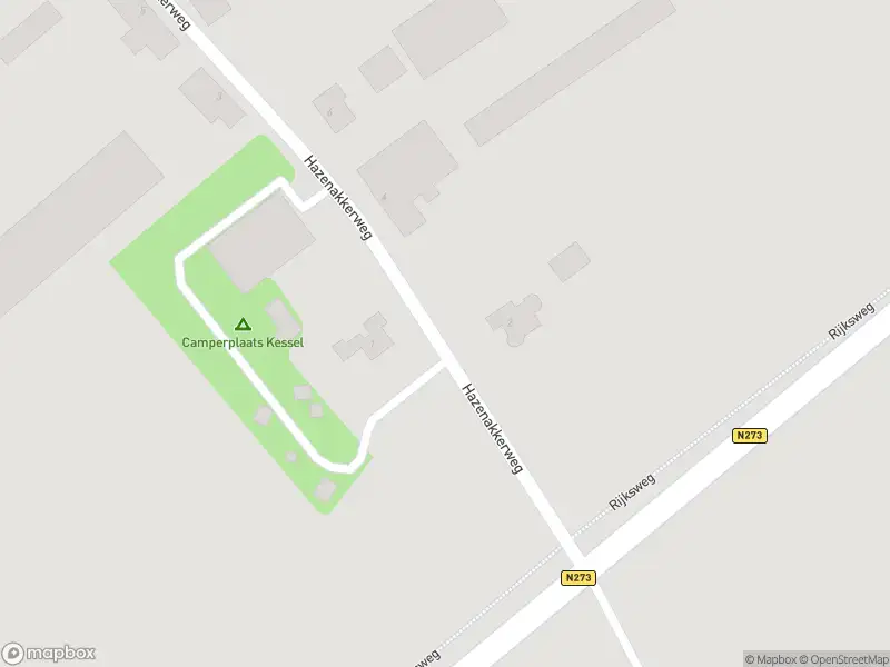 Ambulance met grote spoed naar de Hazenakkerweg in Kessel