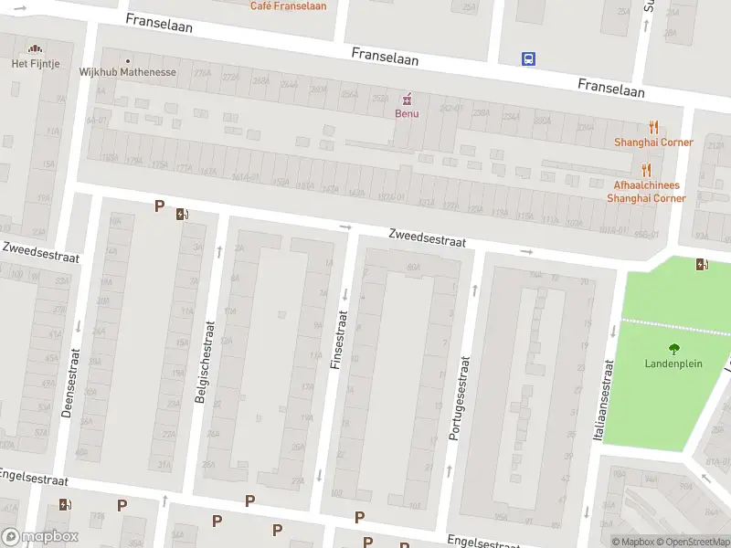 Ambulance met grote spoed naar de Finsestraat in Rotterdam
