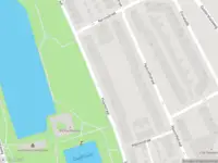 Politie met grote spoed naar de Florakade in Groningen vanwege ongeval met letsel