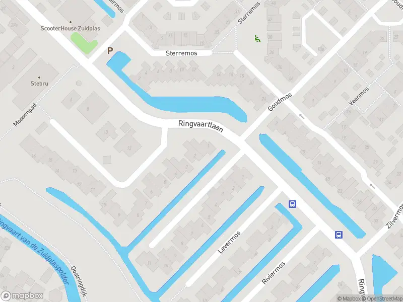 Ambulance met grote spoed naar de Rendiermos in Nieuwerkerk aan den IJssel