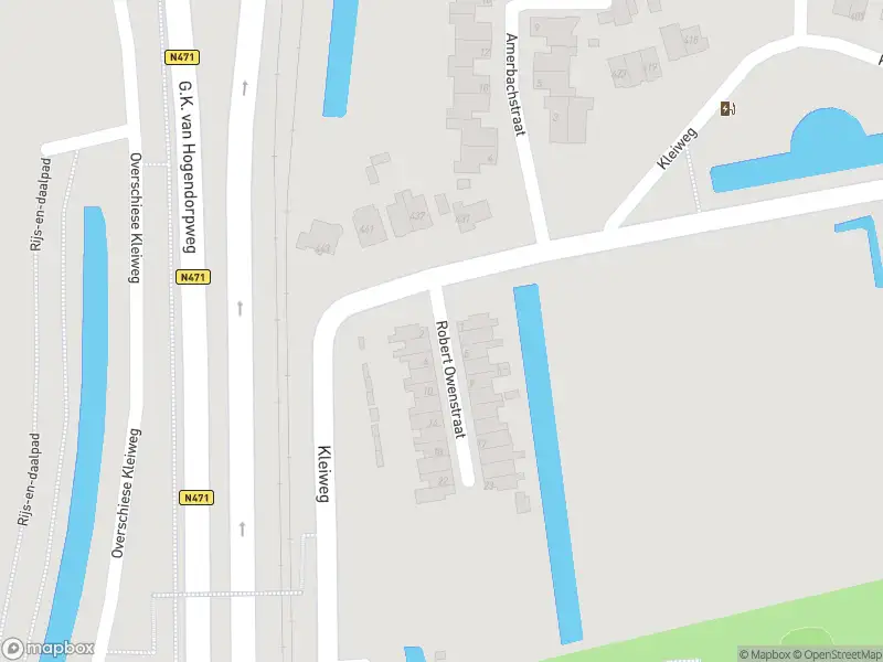 Ambulance met grote spoed naar de Robert Owenstraat in Rotterdam