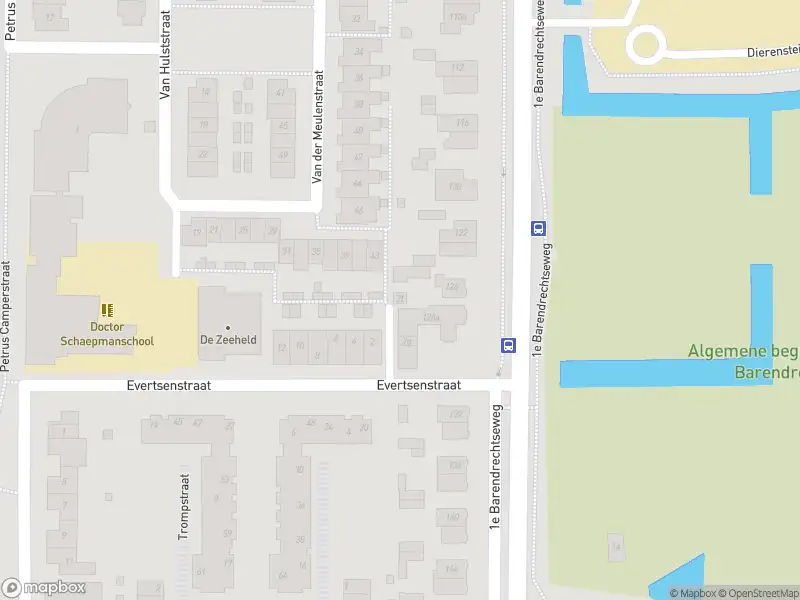 Ambulance met gepaste spoed naar de Evertsenstraat in Barendrecht
