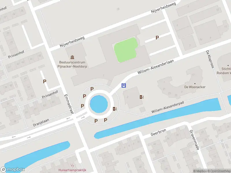 Ambulance met gepaste spoed naar de Oranjeplein in Pijnacker