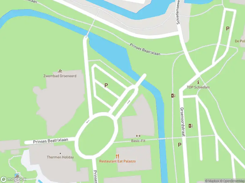 Ambulance met gepaste spoed naar de Prinses Beatrixlaan in Schiedam