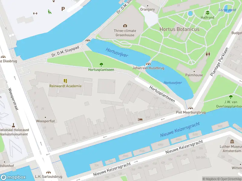 Brandweer met gepaste spoed naar de Hortusplantsoen in Amsterdam