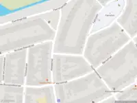 Ambulance met gepaste spoed naar de Van der Elststraat in Schiedam
