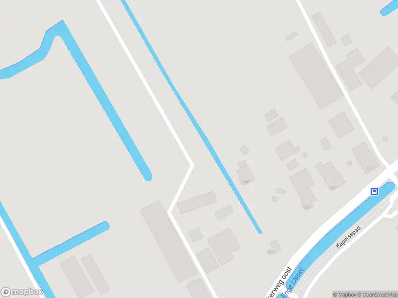 Brandweer met grote spoed naar de Lopikerweg oost in Lopikerkapel vanwege voertuigen te water