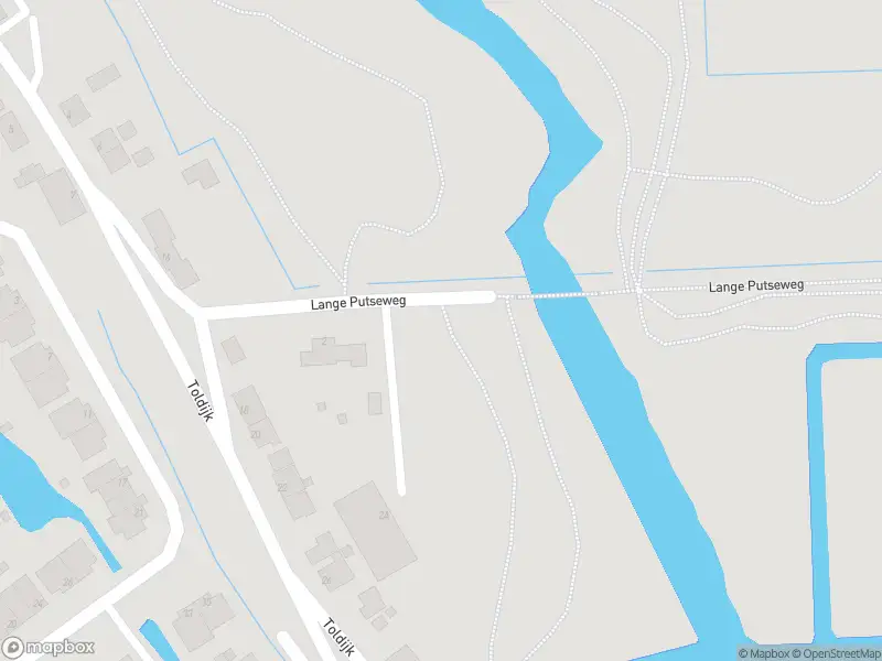 Ambulance met gepaste spoed naar de Lange Putseweg in Hekelingen