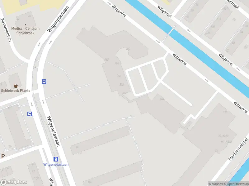 Ambulance met gepaste spoed naar de Wilgenlei in Rotterdam