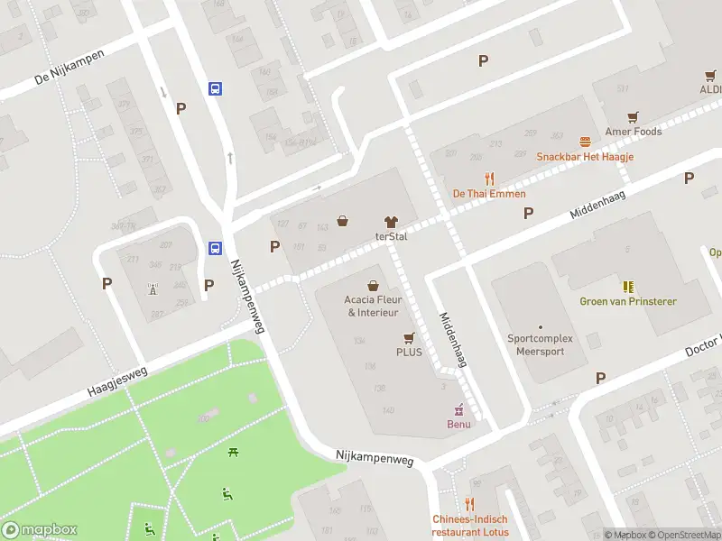 Brandweer met grote spoed naar de Varenkamp in Emmen vanwege gebouwbrand