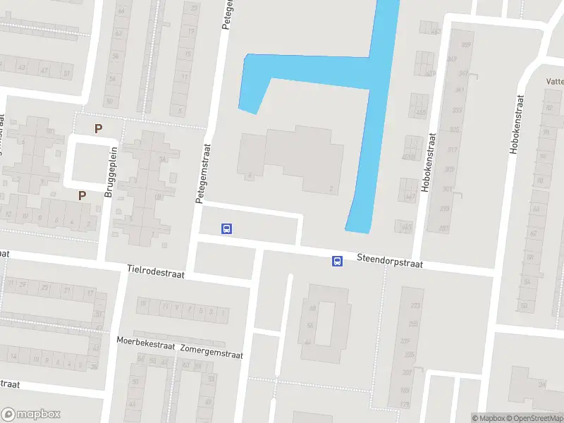 Brandweer met grote spoed naar de Hobokenstraat in Breda vanwege gebouwbrand