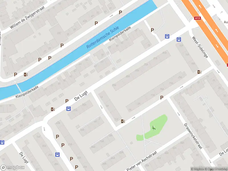 Ambulance met gepaste spoed naar de De Lugt in Rotterdam