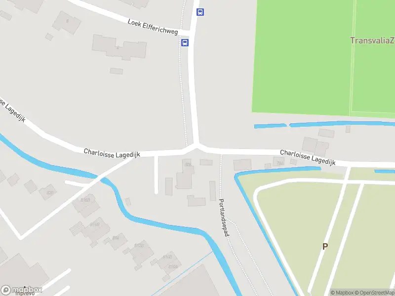 Ambulance met grote spoed naar de Charloisse Lagedijk in Rotterdam