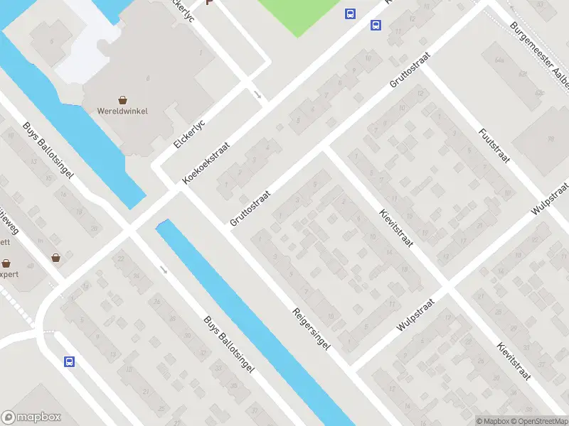 Ambulance met gepaste spoed naar de Gruttostraat in Krimpen aan den IJssel