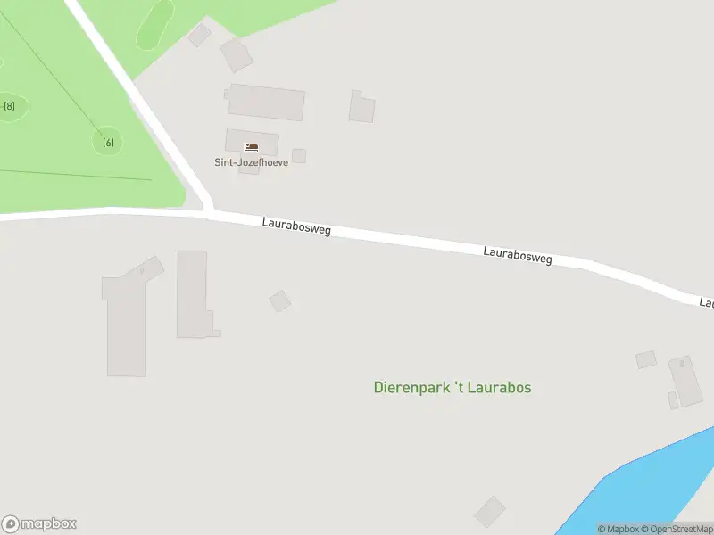Ambulance met grote spoed naar de Laurabosweg in Weert