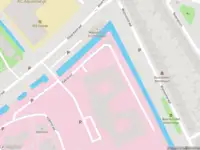 Ambulance met gepaste spoed naar de Notenplein in 's-Gravenhage