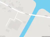 Ambulance met grote spoed naar de Lindeweg in Heerjansdam