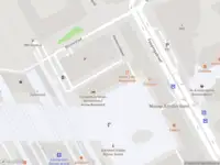Ambulance met grote spoed naar de Hoekenrode in Amsterdam