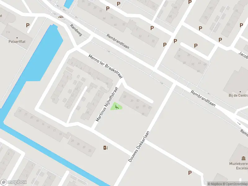 Ambulance met gepaste spoed naar de Menno ter Braakstraat in Papendrecht