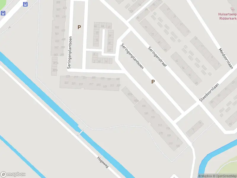 Ambulance met gepaste spoed naar de Seringenplantsoen in Ridderkerk