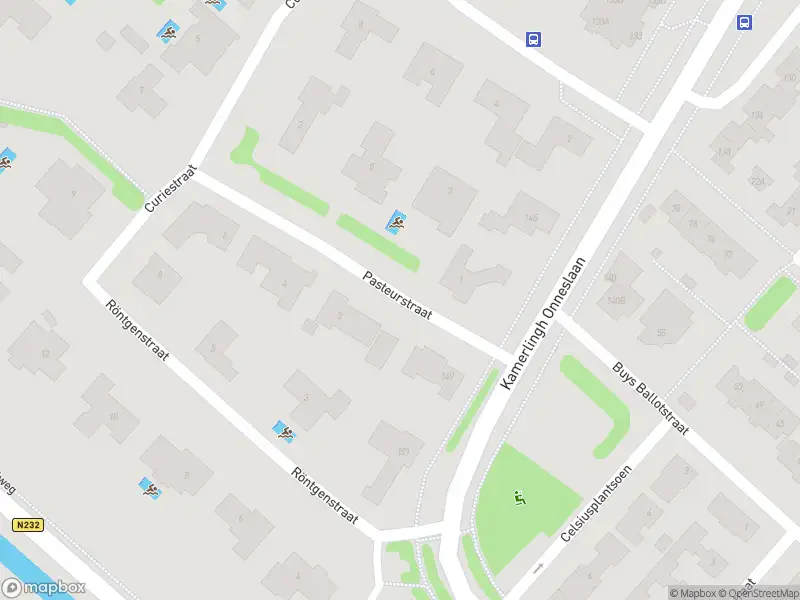 Ambulance met grote spoed naar de Pasteurstraat in Badhoevedorp