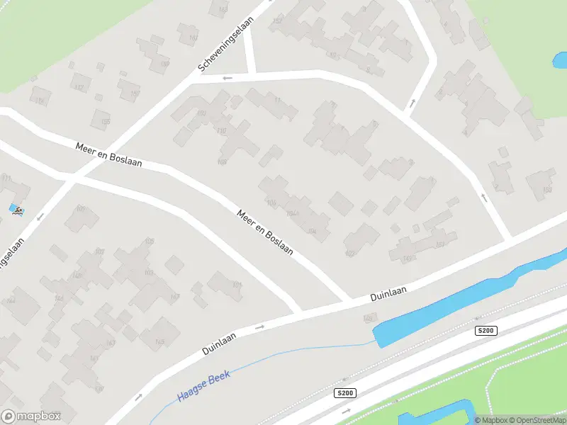 Ambulance met gepaste spoed naar de Deltaplein in 's-Gravenhage