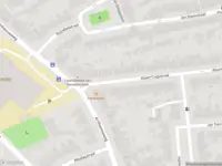 Ambulance met gepaste spoed naar de Albert Cuijpstraat in Albert Cuypstraat