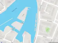 Brandweer met gepaste spoed naar de De Nieuwesluis in Zwartsluis