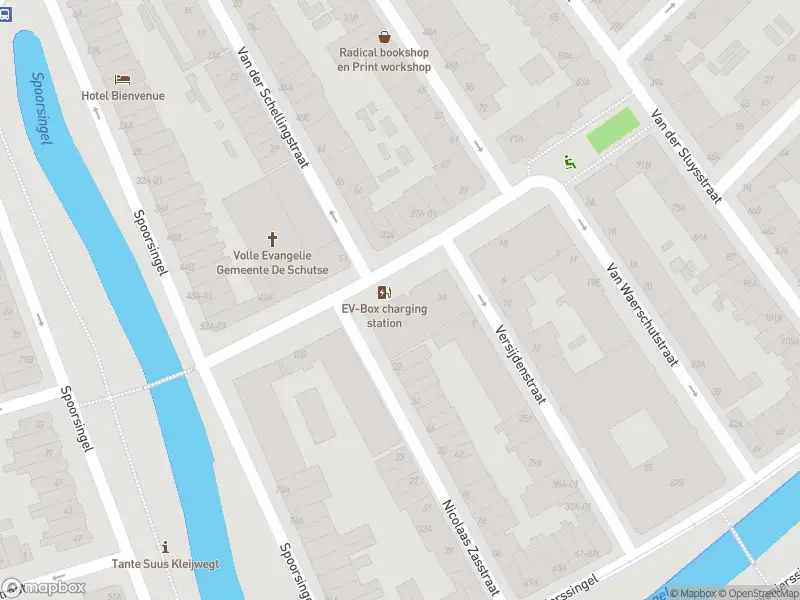 Brandweer met grote spoed naar de Proveniersstraat in Rotterdam vanwege reanimatie