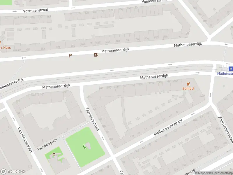 Ambulance met grote spoed naar de Mathenesserdijk in Rotterdam