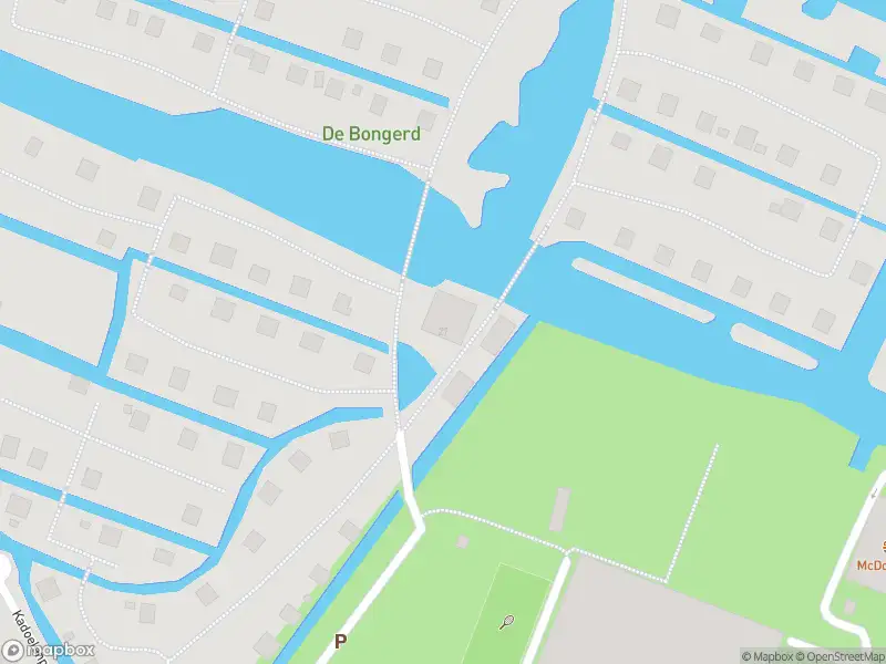 Ambulance met gepaste spoed naar de Kadoelenpad in Amsterdam