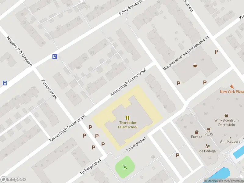 Ambulance met grote spoed naar de Kamerlingh Onnesstraat in Nieuwerkerk aan den IJssel