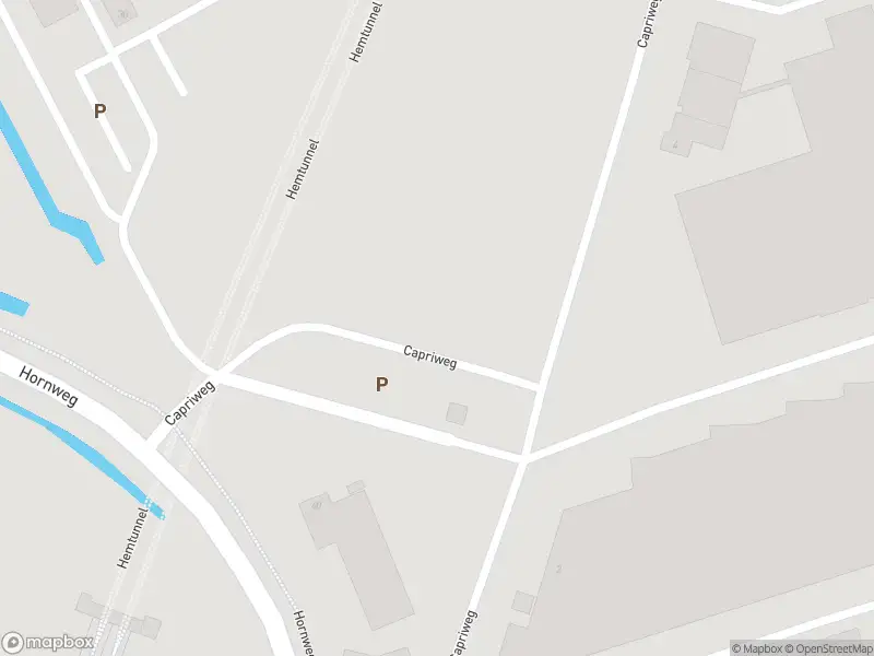 Brandweer met gepaste spoed naar de Capriweg in Amsterdam