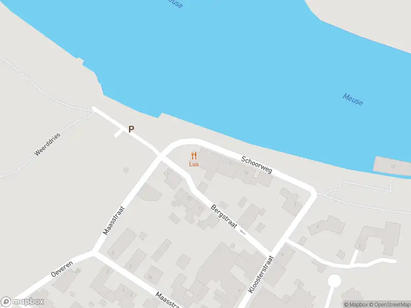 Brandweer met gepaste spoed naar de Schoorweg in Linne vanwege een buitenbrand