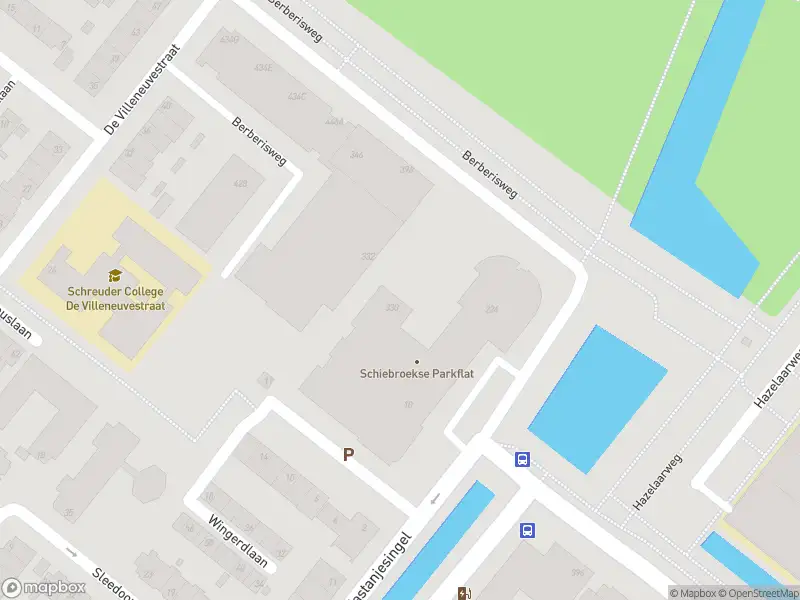 Ambulance met gepaste spoed naar de Berberisweg in Rotterdam